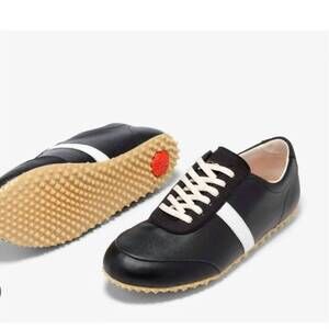 NEW PLAE men's leather waterproof shoes sneakers in black